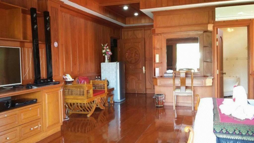 Ngamta Hotel Mae Hong Son Zewnętrze zdjęcie